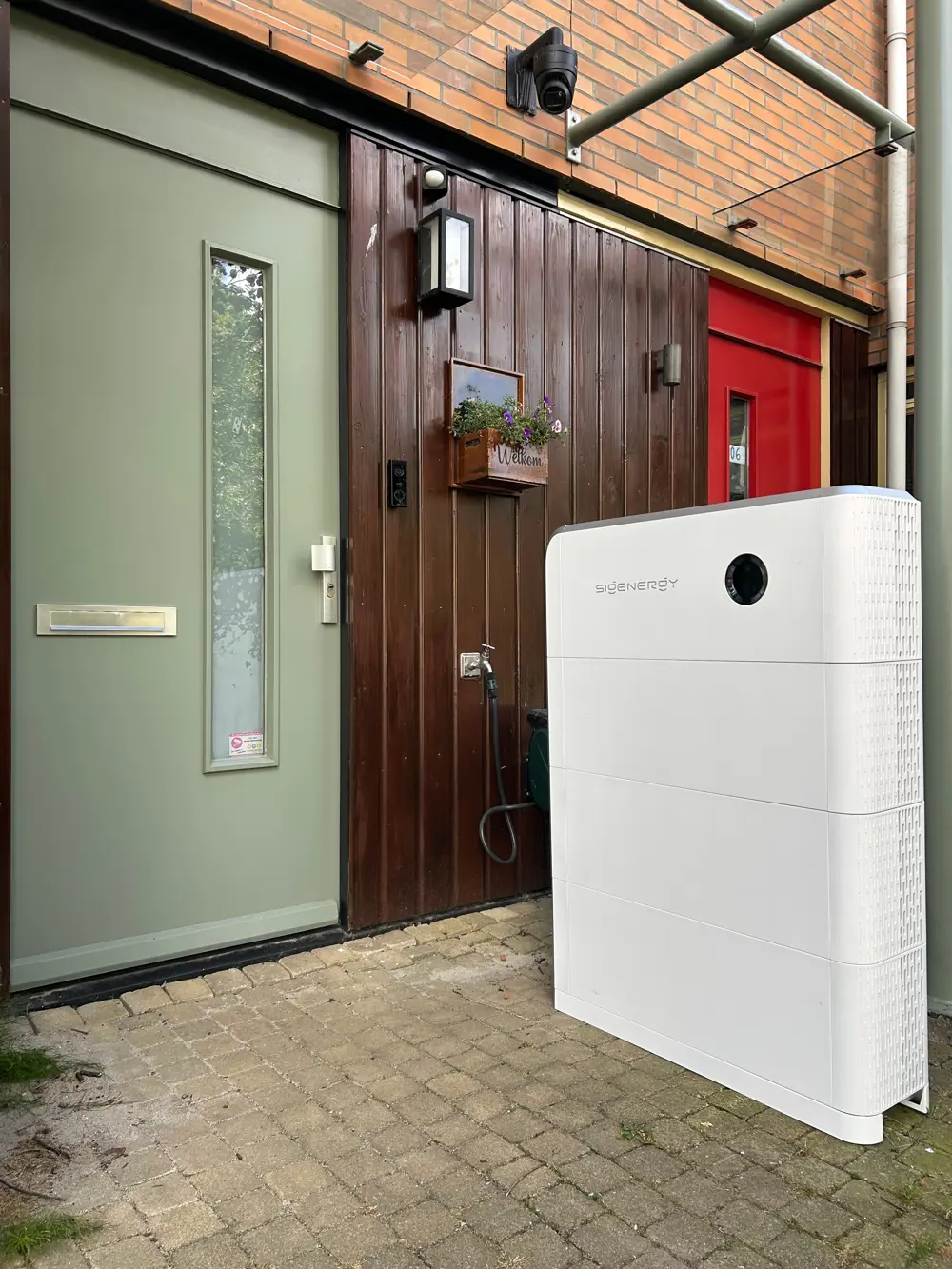 Sigenergy accusysteem bij voordeur 3